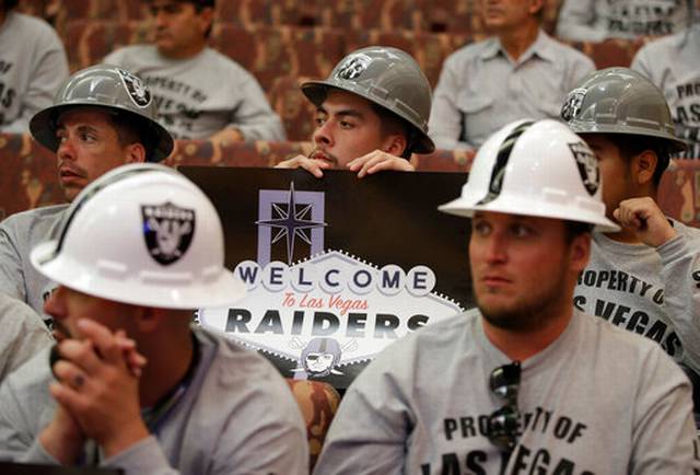 Financing for Las Vegas Raiders Stadium Ahead of Schedule, No Plans to Restrict Mobile Betting