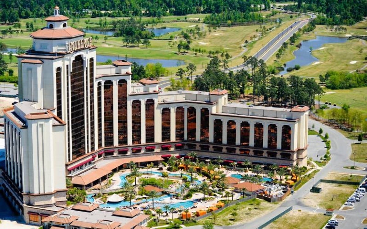 L’Auberge Casino Bug: at Least 200 Fall Ill with Norovirus in Louisiana