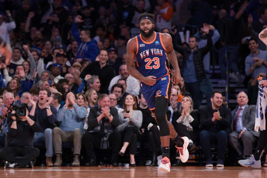 New York Knicks Center Mitchell Robinson to Miss 10 Weeks