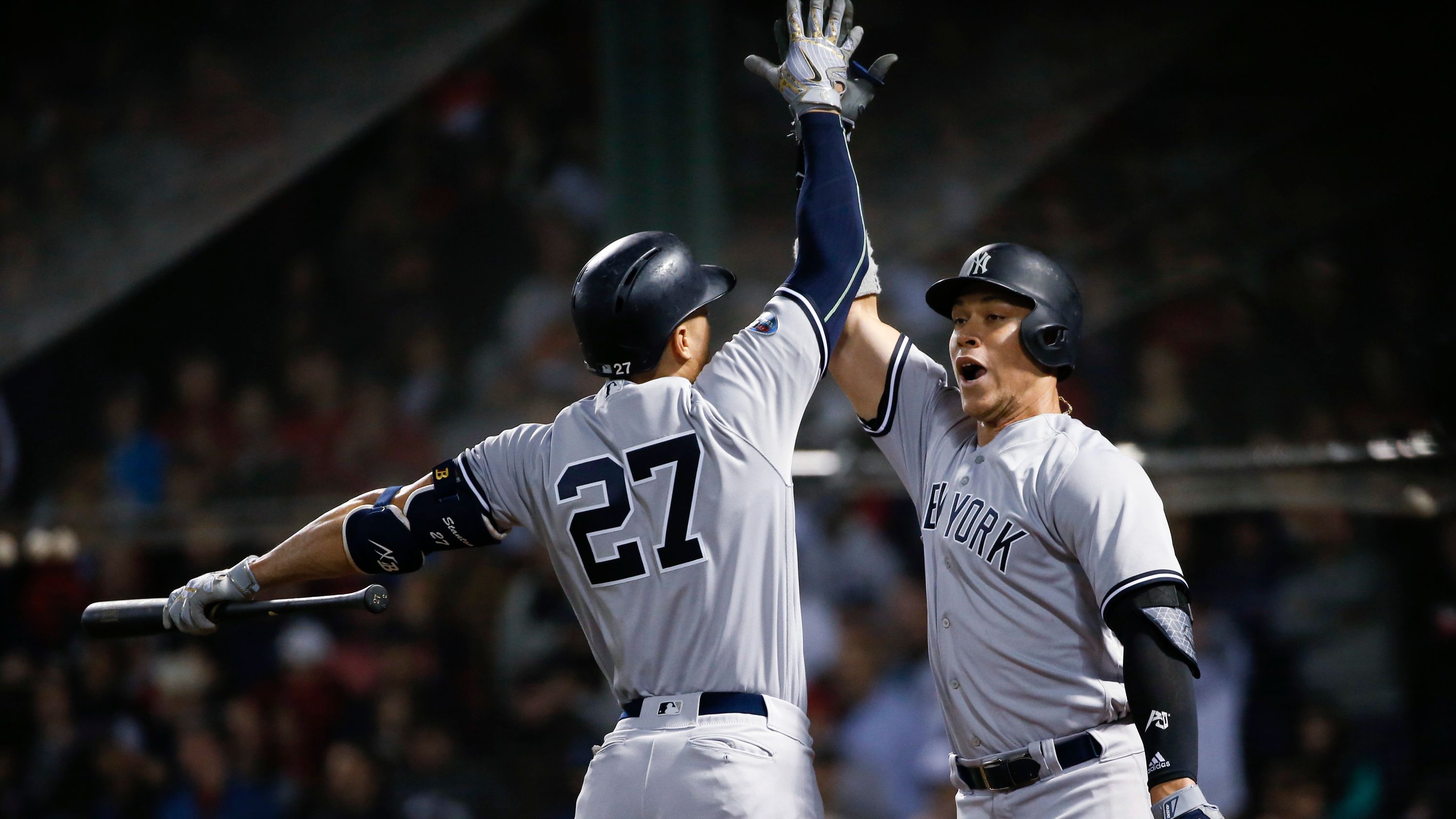 Las Vegas Odds Put New York Yankees, Houston Astros at 96.5 Regular Season Wins