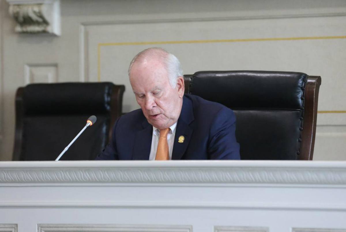 Arkansas Racing Commission Chair Recuses Himself From Casino Fiasco