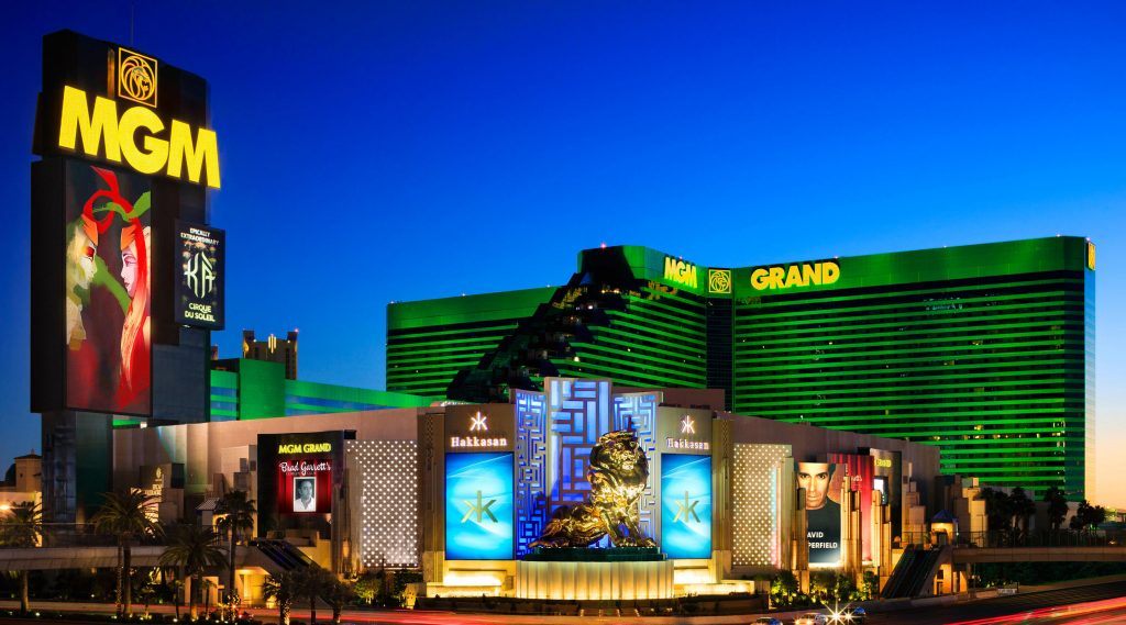 MGM Resorts International Establishes Online Betting Partnership With Yahoo Sports