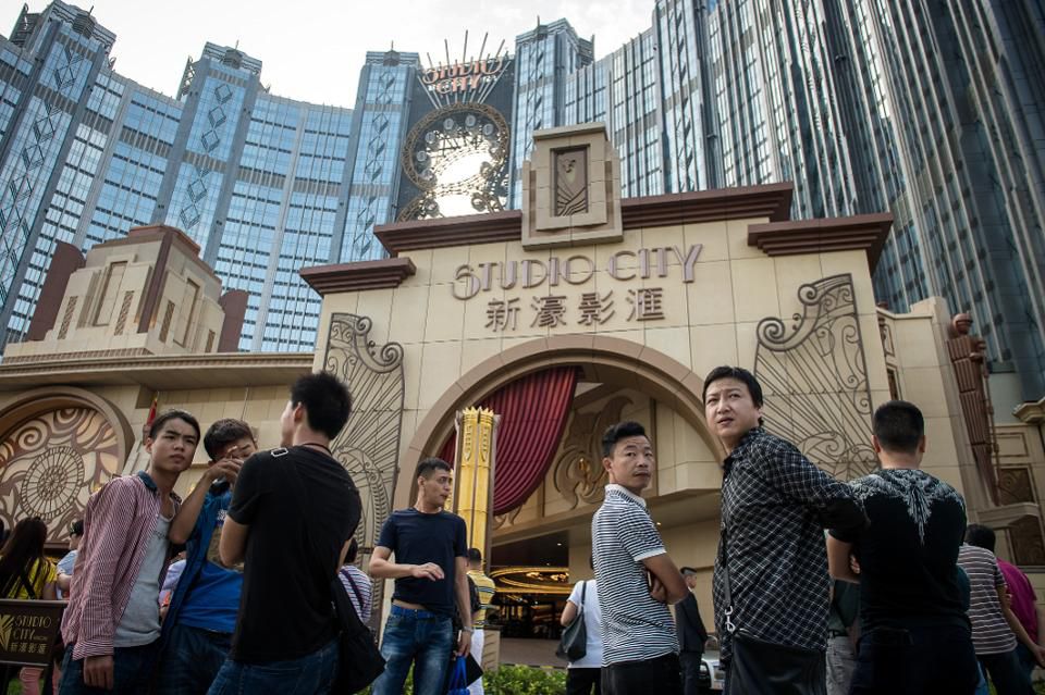 Macau Junket Operations Continue Declining, Only 100 VIP Groups Remain