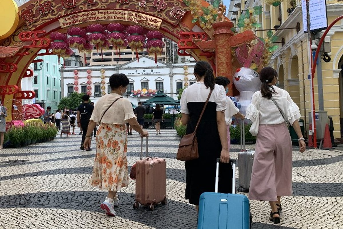 Macau COVID-19 Cases Hurt Golden Week Travel, Half of Casino Bookings