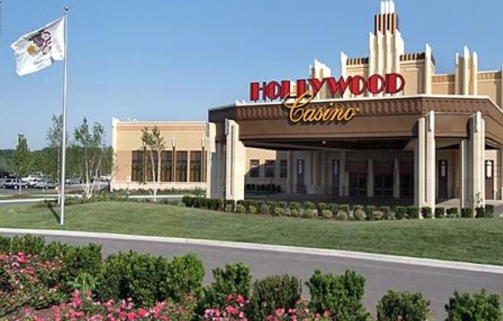 Illinois’ Hollywood Casino Joliet Gets Sued for Fiery Fatal Accident