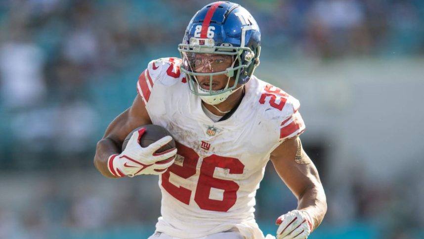 New York Giants Running Back Saquon Barkley Avoids Contract Holdout