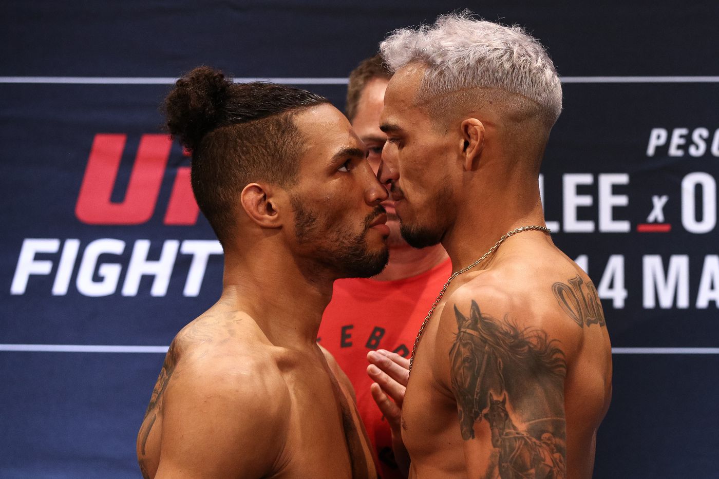 Kevin Lee Favored Over Charles Oliveira as UFC Fight Night 170 Goes Forward Despite Coronavirus