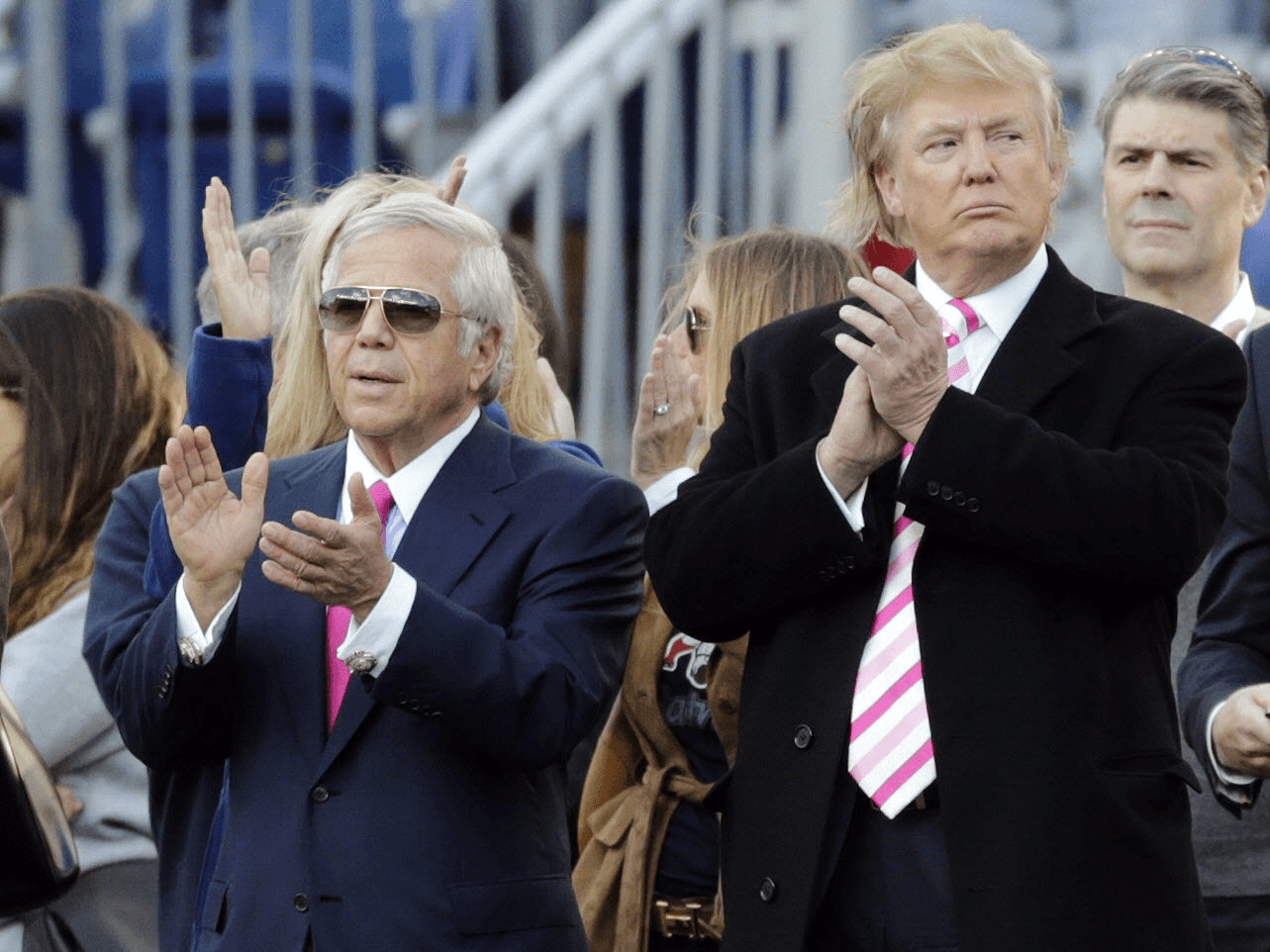 Patriots Owner Robert Kraft Becomes Media Target in Casino Stock Ownership Investigation