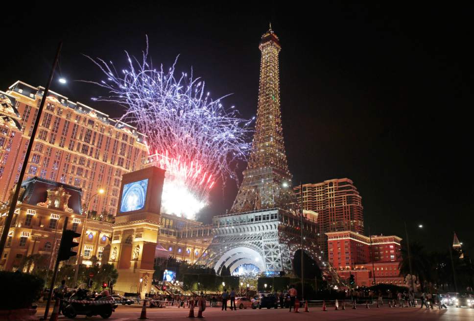 Macau Gaming Revenue Benefits From New Resorts’ Fanfare