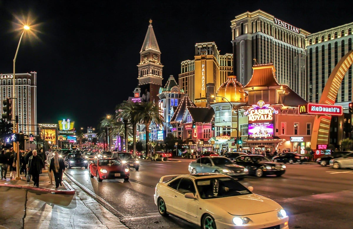 Las Vegas Nightly Rates Hit Year Lows in June, as Sin City Visitation Slows