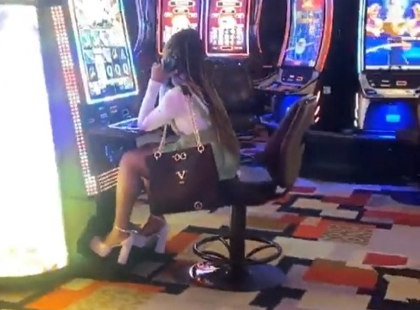 Planet Hollywood Slot Machine Viral Video Appears to Show Woman Urinating