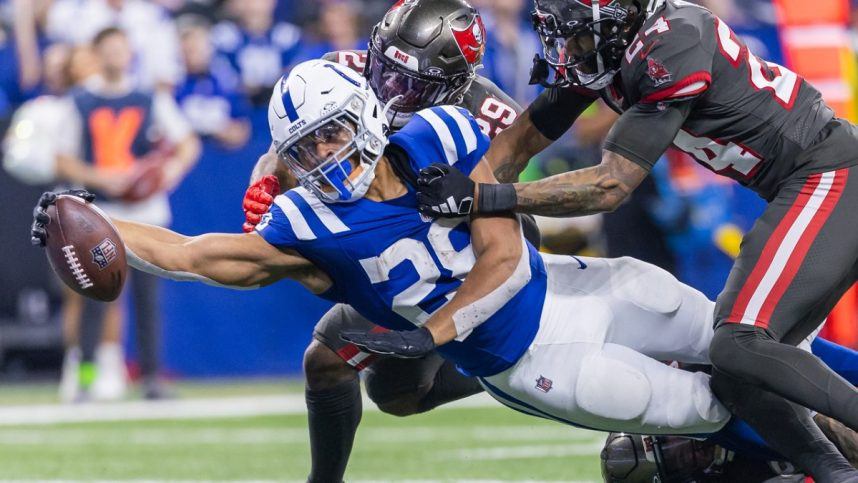 Indianapolis Colts Running Back Jonathan Taylor Undergoes Thumb Surgery