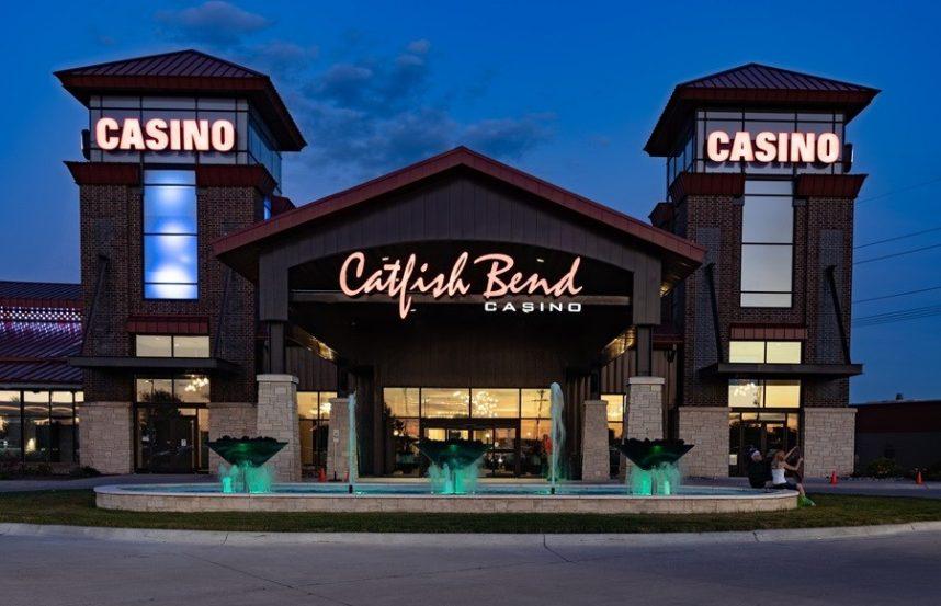 Ex-Iowa Casino Dealer Fined, Must Make $11K Restitution for Repeated Cheating